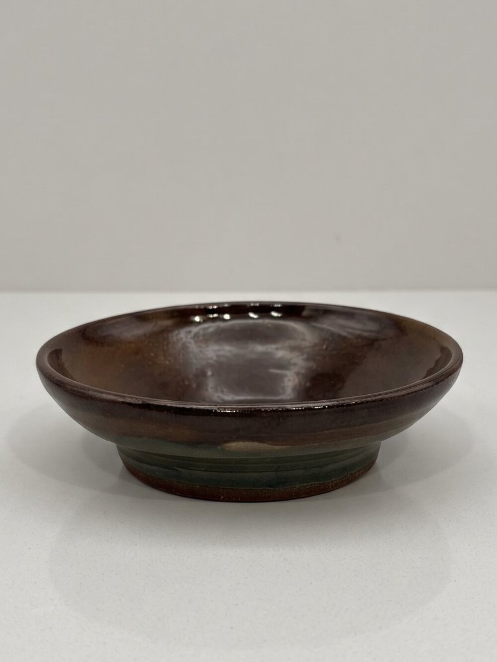 Signed L. Bouselle 1999 Handmade Studio Art Pottery Bowl Brown Green Glaze 7.25”
